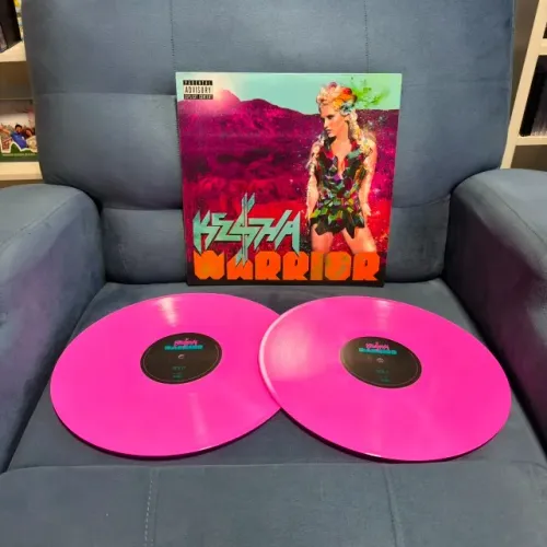 LP Vinil Kesha Warrior (Urban Outfitters Exclusive)