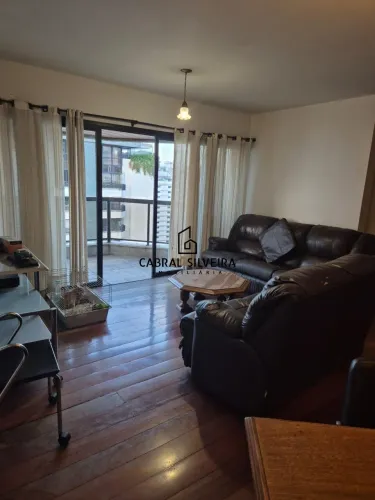 Apartamento Amplo de 148m² com 4 Dormitórios na Avenida Pavão