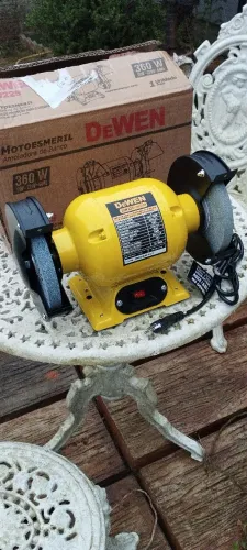 Esmeril 220 w