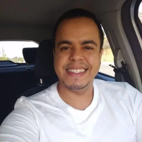 Cuidador de Idosos/Folguista