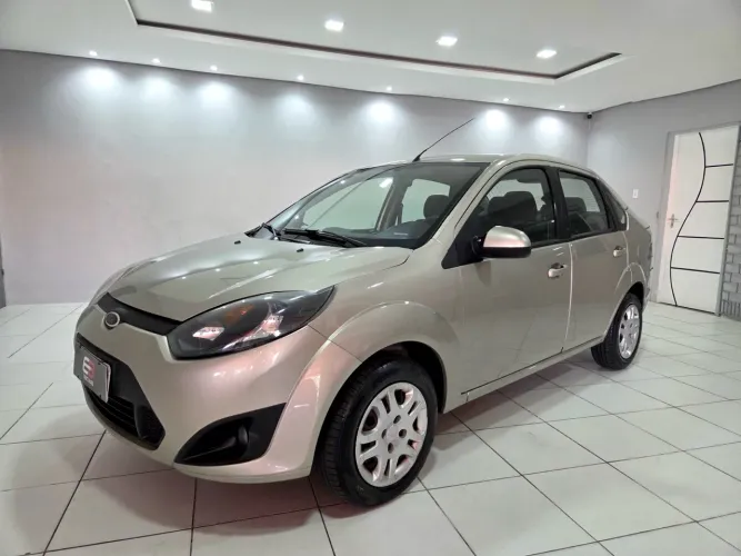 Ford Fiesta Sed. 1.6 8V Flex 4P 2013