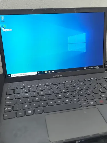 Notebook Positivo Cinza