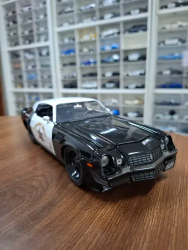 Miniatura Police Jada 1/24 Camaro Z28