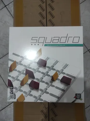 Jogo de tabuleiro - Squadro (Lacrado)