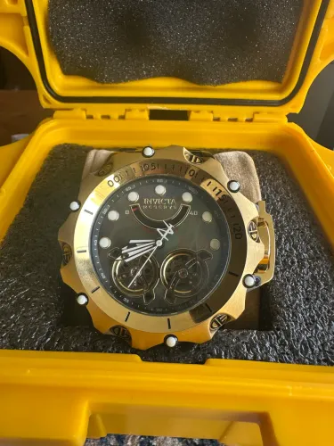 Relógio Invicta Model 35555
