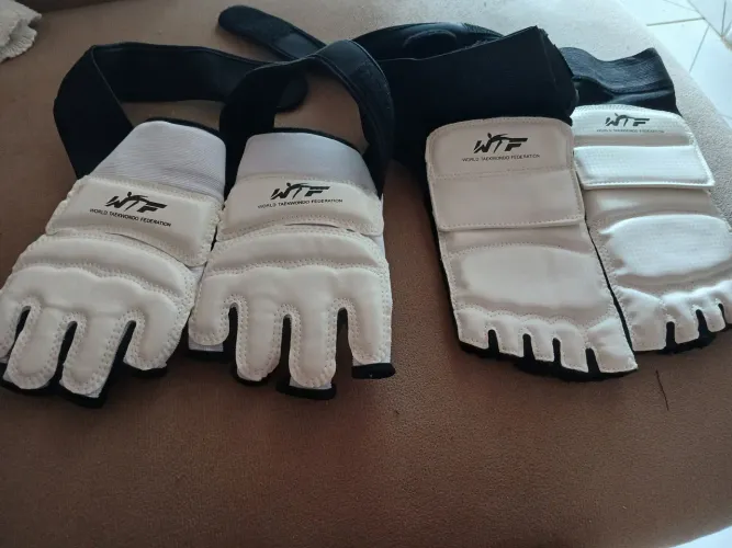 Kiti de protetores de pé é mão para taekwondo