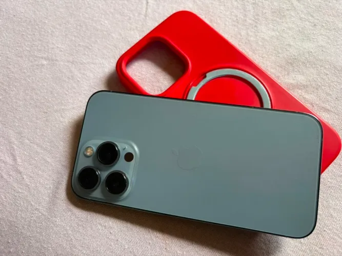 iPhone 13 Pro