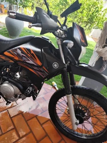 Vendo XTZ 125e 2015/16 passo cartão 