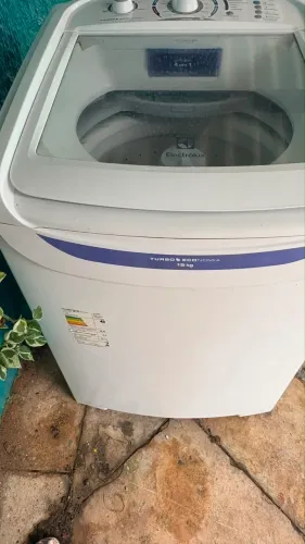 Lava roupa Eletrolux 15 KG