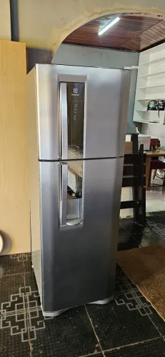 geladeira Electrolux frost free inox com dispenser de agua - entrega grátis