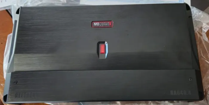 Amplificador MB Quart Reference RA640.4