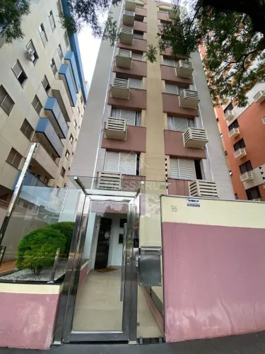 Locação - Apartamento na Zona 07 em Maringá