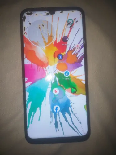 Moto G 8 Plus Léia o anúncio olhe as fotos