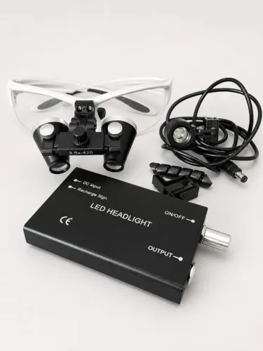 Óculos binocular 3.5X com iluminador LED