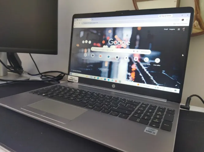 Notebook HP I5 novo
