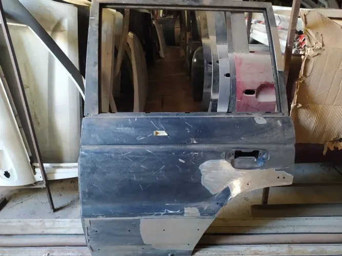 Porta Pajero 1997 1998 1999