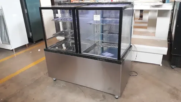 Balcão Quente e Refrigerado Vitrine Box 1,20m