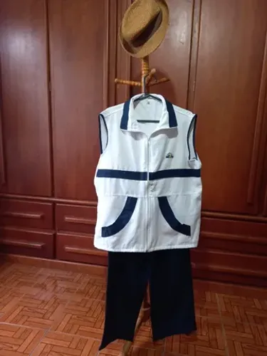 Conjunto de Colete e calça capri
