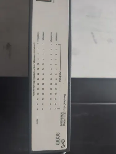 Switch 3Com Baseline 2928 SFP Plus 28 portas Gigabit 
