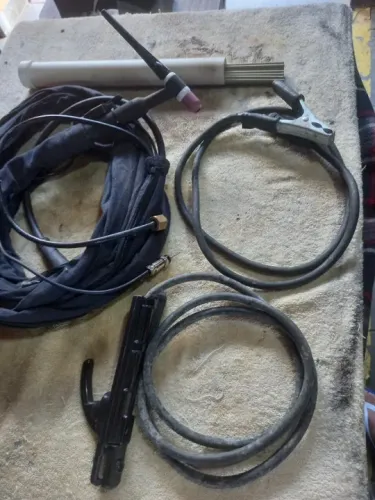 Vendo inversora  de solda mma /tig  800,00