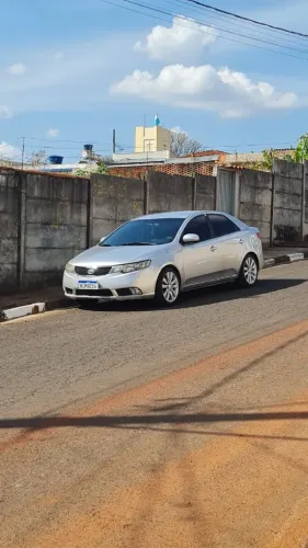 Kia Motors Cerato 1.6 16V Aut. 2011