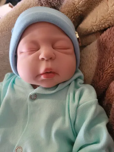 Bebê Reborn Realista - Perfeito para Colecionadores