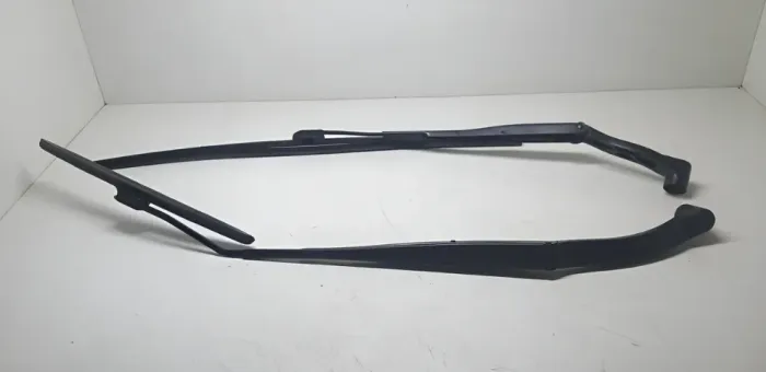 Par Limpadores Parabrisa Sentra 2014 15 16 17 18 19 20 2021 Direito (Usado)