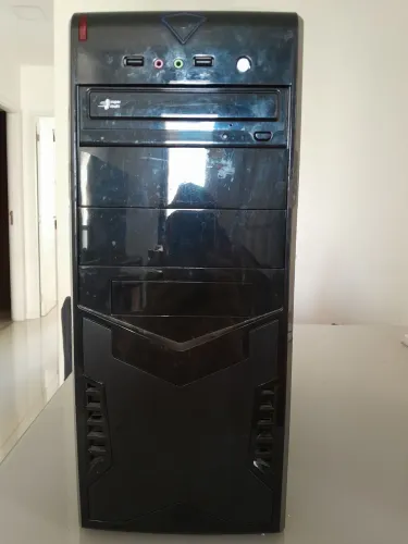 Computador completo com defeito(fio quebrado) HD 1T memória 16Gb RAM