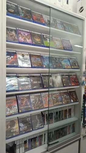 Loja física com Jogos PS5 - Diversos Títulos Disponíveis