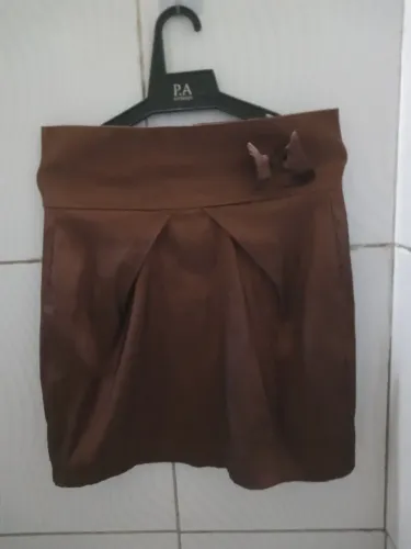 Saia Marrom Feminino M 