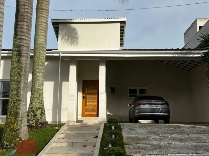 Casa com 4 dormitórios à venda, 240 m² por R$ 1.300.000,00 - Santa Adélia - Vargem Grande