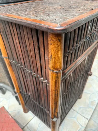 Armário de Bambu Vintage