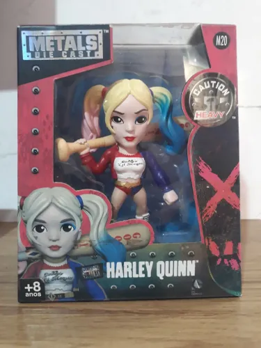 Harley Quinn Metal Die Cast - Figura Colecionável