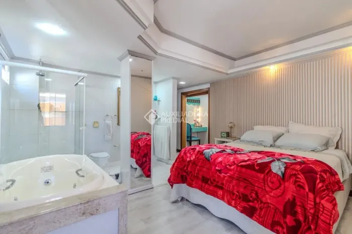 Apartamento em Condomínio com 3 Quartos e Sacada - Centro/Canoas