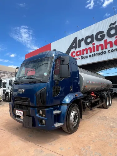FORD CARGO 2429 E 6x2 Turbo 2p (diesel)(E5)