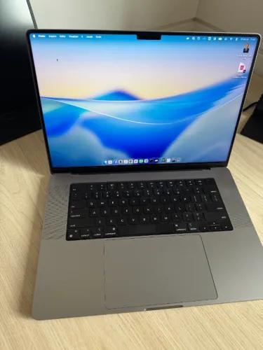 Macbook pro M1 max 32gb ram
