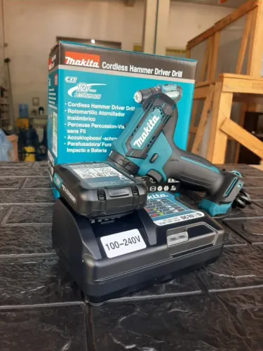 Furadeira Parafusadeira bateria 12V Makita - COM GARANTIA