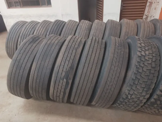 Vendas de pneus 275/80R22. 5 usados