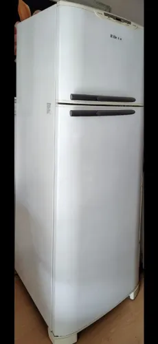 Geladeira dúplex Electrolux df45 turbo congelamento