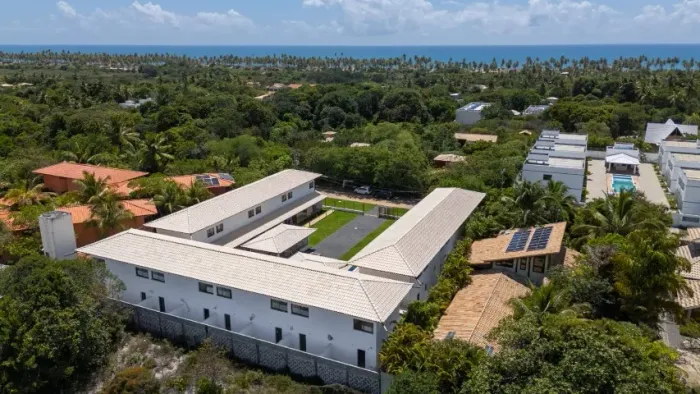 Venda - Casa Duplex, com 1 quarto, em imbassai (Nova)