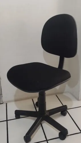 Cadeira Secretária Giratória 