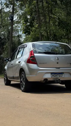 Renault Sandero Expression Hi-flex 1.0 16V 5P 2010