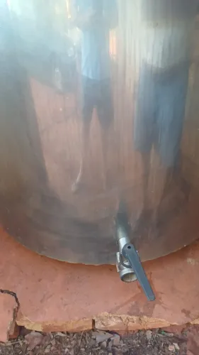 TRITURADOR E TANQUE PARA LEITE