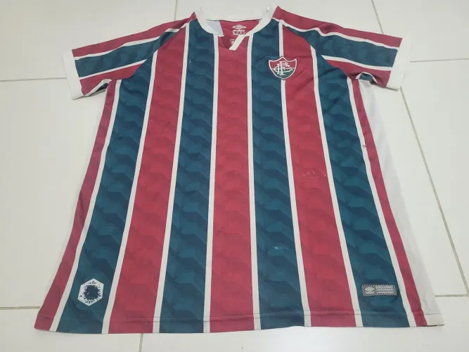 Camisa de futebol do Fluminense da umbro