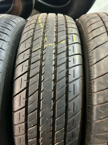 Pneu JK 175/70/14  90 % Vida util.