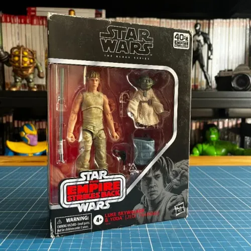 Boneco Luke Skywalker e Yoda Jedi Training Star Wars The Black Series Hasbro