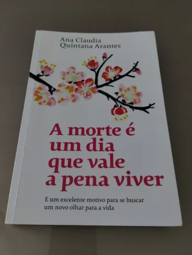 Livro A Morte é um Dia que Vale a Pena Viver