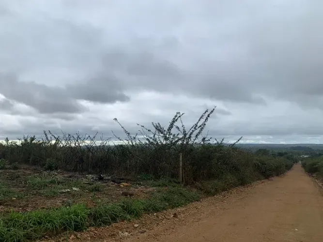 Vendo área com 50.000m² em Vitória da Conquista - UESB