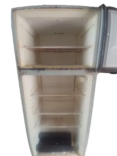 geladeira consul 410L com defeito