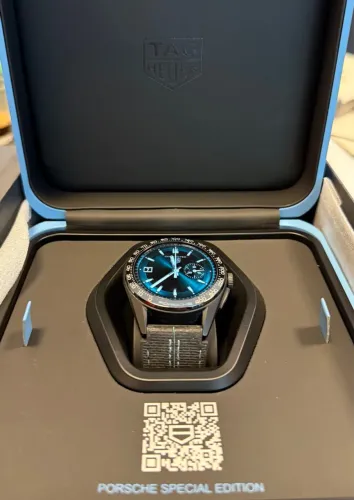 Relógio Tag Heuer Connected Porsche Design Calibre E4. 45MM, Titânio